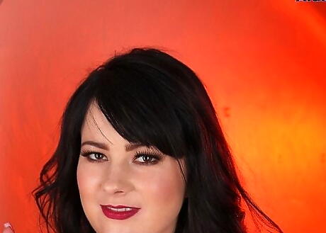 Stunning brittish brunette cutie Rachel Aldana in underwear baring big boobies and undressing 